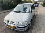 Hyundai Matrix 1.8 I GLS Automaat APK Airco, Auto's, Stof, 4 cilinders, 122 pk, Grijs