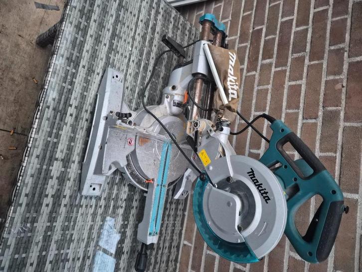 Makita LS1018LN Radiaal afkortzaag 260mm 1430W, Doe-het-zelf en Verbouw, Gereedschap | Zaagmachines, Zo goed als nieuw, Afkortzaag