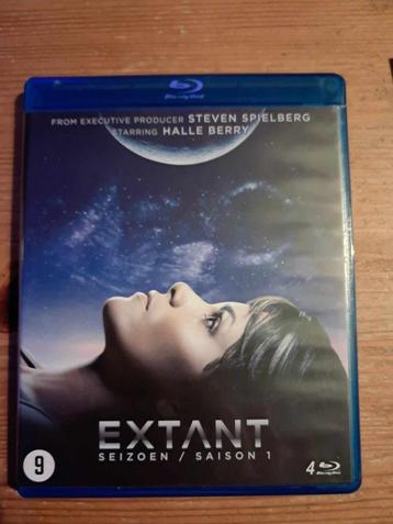 Extant seizoen 1 op blu-ray beschikbaar voor biedingen