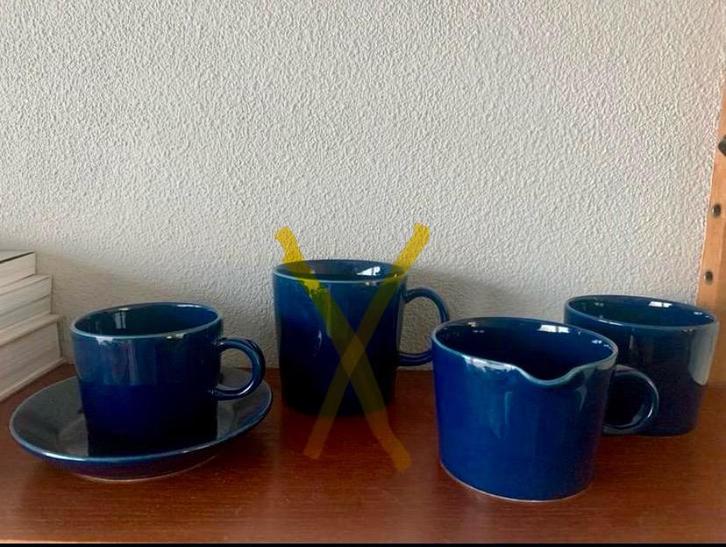 Arabia Finland Iittala Teema blauw, Huis en Inrichting, Keuken | Servies, Kop(pen) en/of Schotel(s), Overige stijlen, Porselein
