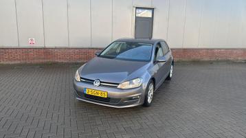 Volkswagen Golf 1.6 TDI Highline BlueMotion Clima Navi Grijs beschikbaar voor biedingen
