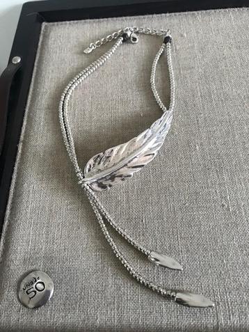 Uno de 50 Ketting (122) (265,- = 132,50) Feather beschikbaar voor biedingen