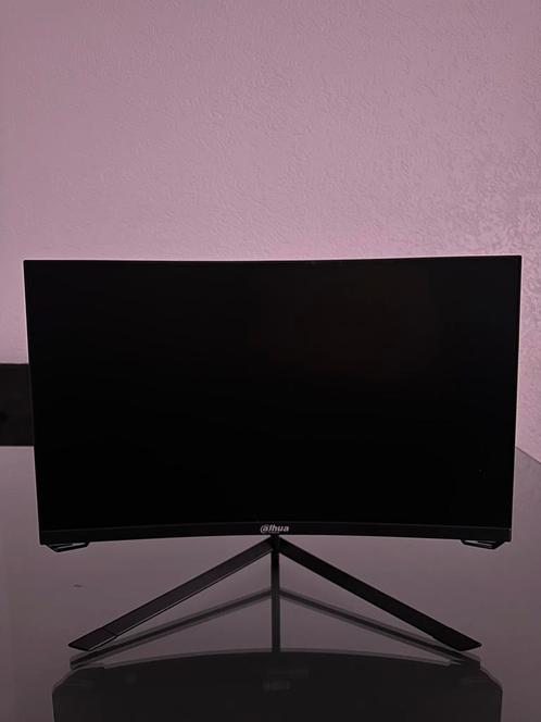 Gaming monitor + Keyboard, Computers en Software, Desktop Pc's, Zo goed als nieuw, Gaming, Ophalen of Verzenden