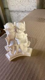 2 lezende engeltjes, Ophalen of Verzenden, Zo goed als nieuw, Dier