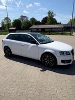 Audi A3 sportback, Euro 5, 125 pk, Zwart, 4 cilinders