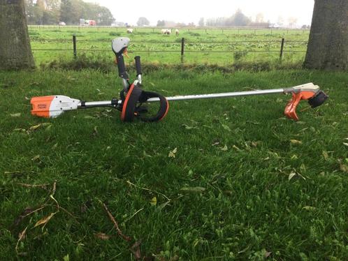 Stihl FSA 90 accu bosmaaier met draadkop., Tuin en Terras, Bosmaaiers, Gebruikt, Accu, 30 tot 50 cm, Ophalen of Verzenden