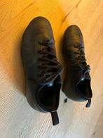 Zwarte voetbalschoenen nike, maat 37,5, Maat XS of kleiner, Ophalen of Verzenden, Gebruikt, Schoenen