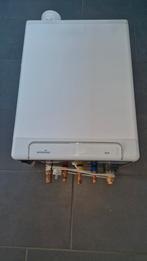 INTERGAS KOMBI KOMPAKT HRE 24/18A  ,HRE 28/24A,HRE 36/30A, Pvc, Ophalen of Verzenden, Zo goed als nieuw, Minder dan 2 meter