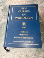 Een cursus in wonderen.  Graag bieden onder de advertentie., Ophalen of Verzenden, Zo goed als nieuw, Overige onderwerpen