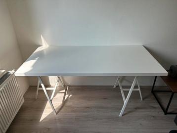 Bureau met schagen