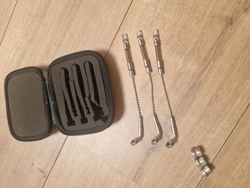 Hangers set  beschikbaar voor biedingen