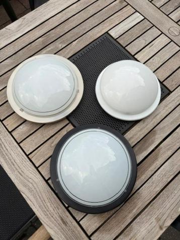 Lampen beschikbaar voor biedingen