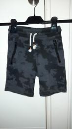 Stoere korte broek .. Antraciet .. H&M. Maat 104, Kinderen en Baby's, Kinderkleding | Maat 104, Jongen, Gebruikt, Ophalen of Verzenden