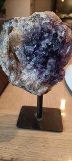 Ametist op standaard, Verzamelen, Mineralen en Fossielen, Ophalen of Verzenden