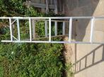 Huihoud trap, Doe-het-zelf en Verbouw, Ladders en Trappen, Ophalen of Verzenden, Zo goed als nieuw, Minder dan 2 meter