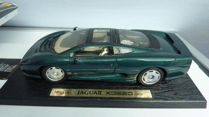 Jaguar, Maisto, LOT 2x, XJ220, XK180, Hobby en Vrije tijd, Modelauto's | 1:18, Nieuw, Auto, Maisto, Ophalen