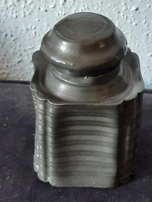 Oude tinnen (thee)busje blikje ,sleets,landelijk nr2, Antiek en Kunst, Curiosa en Brocante, Ophalen of Verzenden