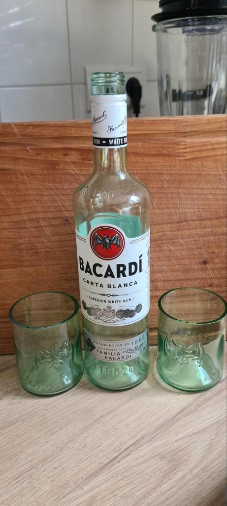 Tover je Bacardi ciroc moët flessen om in drinkglazen, Hobby en Vrije tijd, Overige Hobby en Vrije tijd, Nieuw, Ophalen