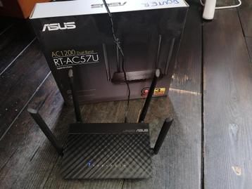 Asus AC1200 Dual BAnd RT-AC57U Gigabit WIFI Router beschikbaar voor biedingen