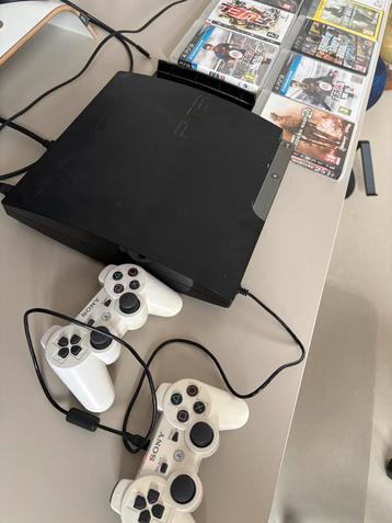 Playstation 3 slim (PS3) 160gb 2 controllers 9 spellen beschikbaar voor biedingen