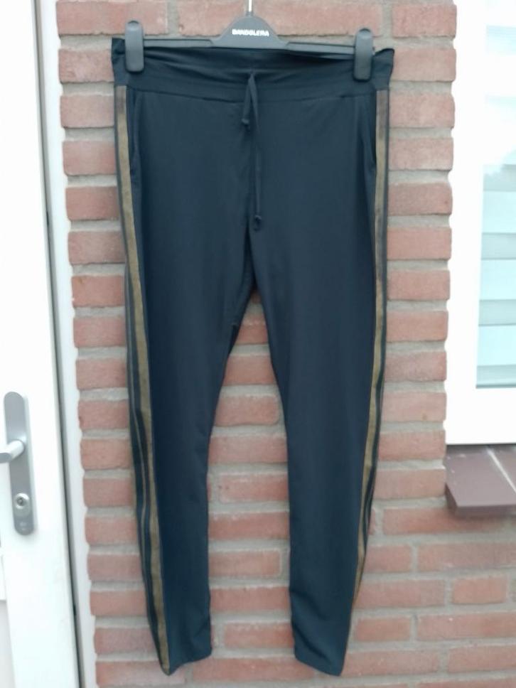 Super stretch! Stoere broek van Studio Anneloes, S travel, Kleding | Dames, Broeken en Pantalons, Zo goed als nieuw, Maat 36 (S)
