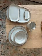 Borden set, Huis en Inrichting, Keuken | Servies, Ophalen