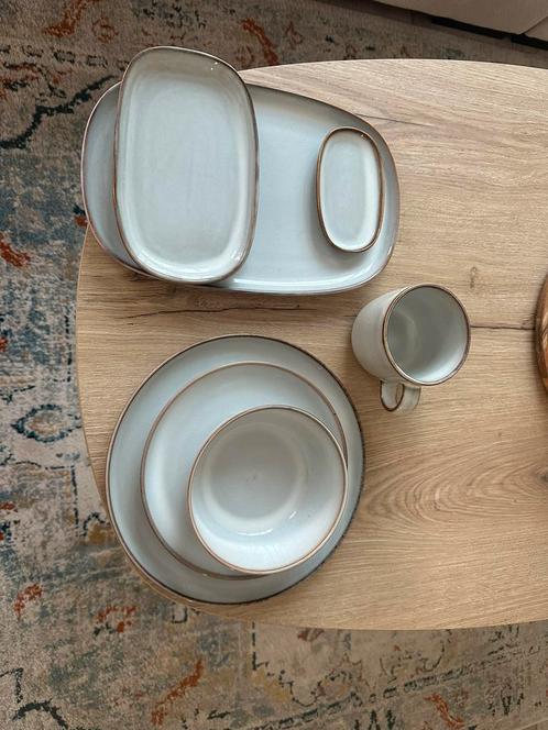 Borden set, Huis en Inrichting, Keuken | Servies, Ophalen