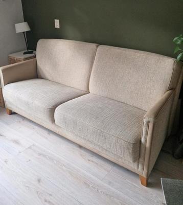 Mooie 3-zits bank in goede staat beschikbaar voor biedingen