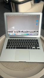 Macbook air 2014 met beschermhoes, Computers en Software, Apple Macbooks, Ophalen of Verzenden, Zo goed als nieuw, 13 inch, Minder dan 2 Ghz