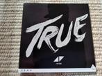 CD  Avicii - True (2013)  **VERZ/OPH**, Cd's en Dvd's, Ophalen, Zo goed als nieuw, Overige genres