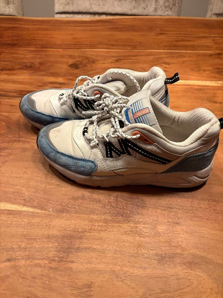 Karhu Fusion 2.0 Schoenen - Maat 40.5, Ophalen of Verzenden, Gedragen, Wit, Sneakers of Gympen