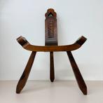 Brutalist spaanse stoel / kruk eiken hout, Huis en Inrichting, Stoelen, Bruin, Ophalen of Verzenden, Eén, Kruk