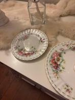 Royal albert verjaardag set €35, Ophalen of Verzenden, Nieuw