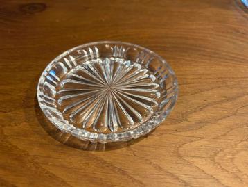 Mooi glazen schaaltje (kaptafel) - vintage jaren’60 beschikbaar voor biedingen