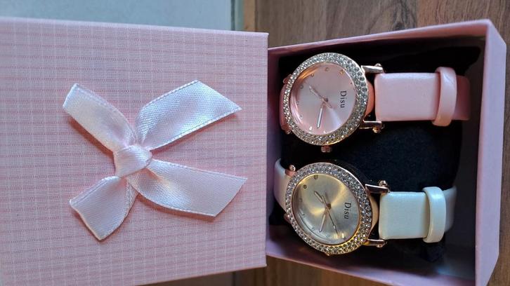 Horloges in cadeau doosjes., Sieraden, Tassen en Uiterlijk, Horloges | Dames, Nieuw, Overige merken, Ophalen of Verzenden