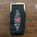 Vintage Antieke Geborduurde Brillenetui, Antiek en Kunst, Curiosa en Brocante, Ophalen of Verzenden