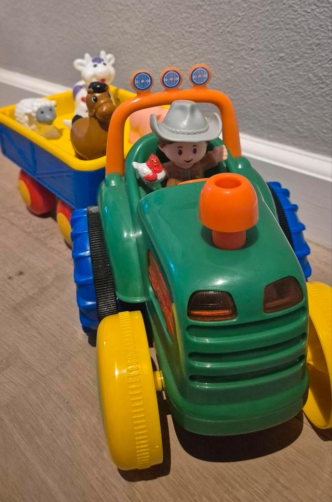 Tractor met boer en zijn dieren, Kinderen en Baby's, Speelgoed | Speelgoedvoertuigen, Zo goed als nieuw, Ophalen