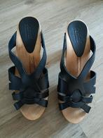 Houten hoge leren sandalen, Ophalen of Verzenden, Gedragen, Sandalen of Muiltjes