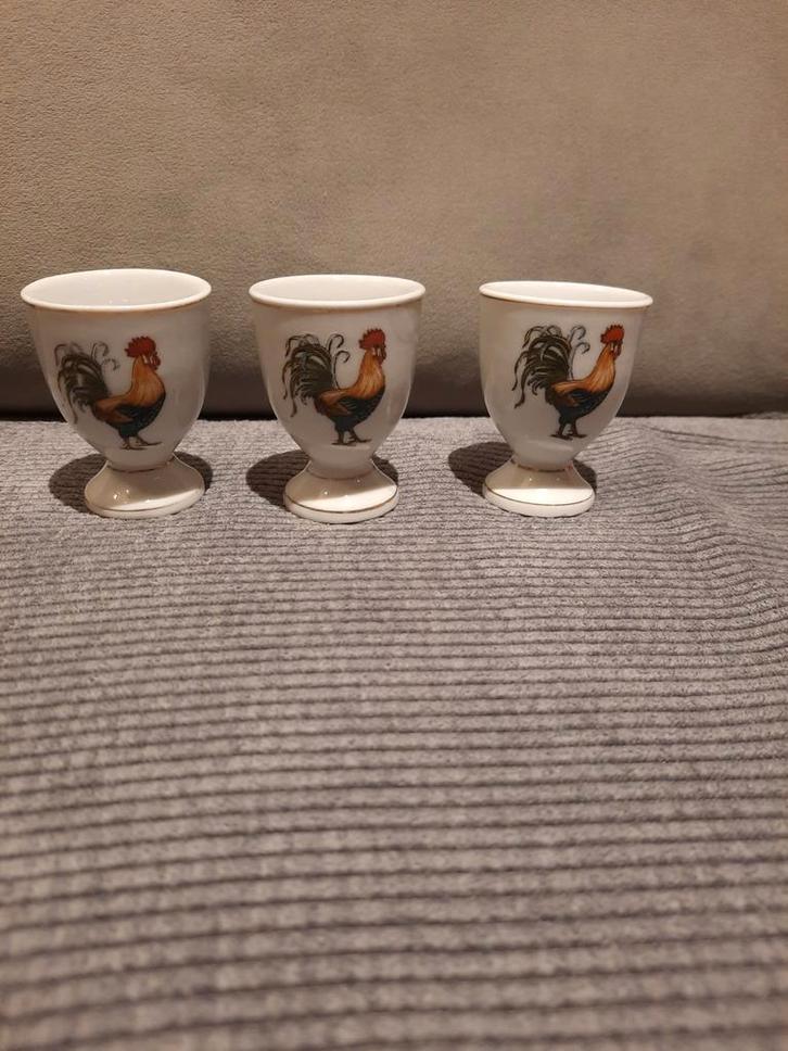 Franse Porseleinen Eierdopjes met Haan - 3 Stuks, Antiek en Kunst, Antiek | Porselein, Ophalen of Verzenden