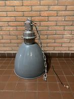 Gave industriële grote lamp., Zo goed als nieuw, Ophalen