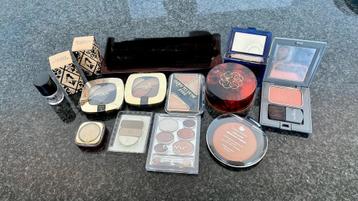 Diverse makeup L’ oreal, chicago, max factor etc beschikbaar voor biedingen