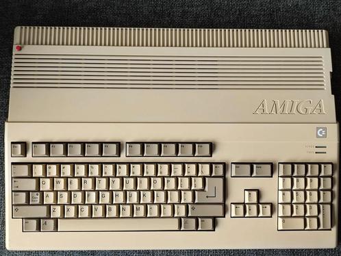 Commodore Amiga 500 met doos, Computers en Software, Vintage Computers, Ophalen of Verzenden