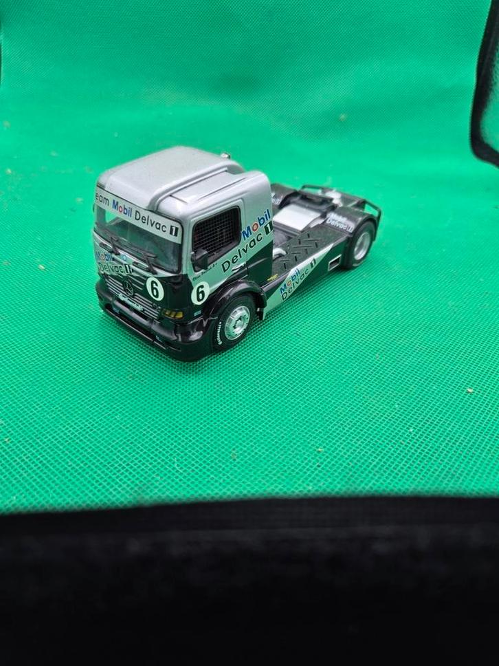 220 mercedes-benz renntruck 1/43 minichamps, Hobby en Vrije tijd, Modelauto's | 1:50, Zo goed als nieuw, Bus of Vrachtwagen, Wsi