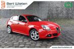 Alfa romeo Giulietta 1.4 T Sprint | Geen import | 170 PK | A, Auto's, 65 €/maand, 4 cilinders, Leder en Stof, Origineel Nederlands