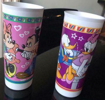 Drinkbekers Disney Minnie&Mickey /Donald& Katrien. Moet weg
