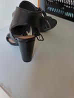 Leuke hakken, Ophalen of Verzenden, Zo goed als nieuw, Sneakers of Gympen