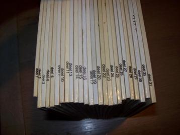 stripalbums circa 50 x donald duck en 25 x oom dagobert beschikbaar voor biedingen