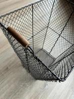 IJzeren (opberg) mand 42cm hoog vintage brocante landelijk, Overige materialen, Gebruikt, Mand, Ophalen of Verzenden