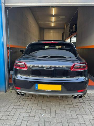 Kofferklep achterlichten achterbumper diffuser Porsche Macan beschikbaar voor biedingen