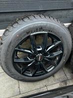 Winterbanden Renault Kadjar 17 inch - Zo goed als nieuw!, Auto-onderdelen, Ophalen, Banden en Velgen, 17 inch, Winterbanden